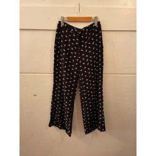 ミュウミュウ(miumiu)のmiumiu cat pants.(カジュアルパンツ)