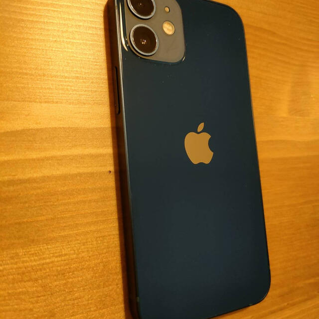 ☆美品☆iPhone12mini ブルーSIMフリー本体箱ケーブル付 ☆美品☆iPhone12mini ブルーSIMフリー本体箱ケーブル付