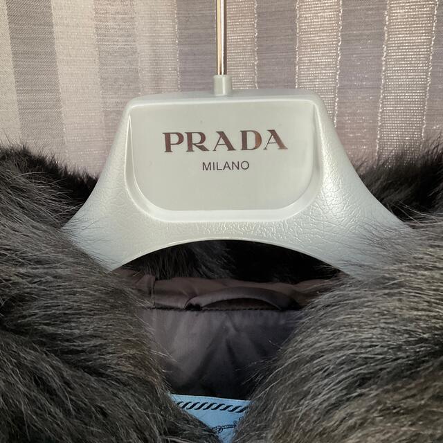 PRADA - 新品タグ付き PRADA ダウンコート 29E364 専用ハンガー PRADA - 新品タグ付き PRADA ダウンコート 29E364 専用ハンガー