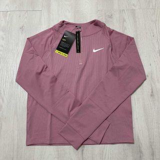 ナイキ(NIKE)の専用　☆新品☆NIKEナイキ 海外テニスウェア  長袖トップス US-S(ウェア)