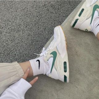 ナイキ(NIKE)のNIKE AIR MAX EXCEE グリーン(スニーカー)