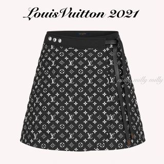 ルイヴィトン(LOUIS VUITTON)のご成約♡新品タグ付【LOUIS VUITTON】2021モノグラムラップスカート(ミニスカート)