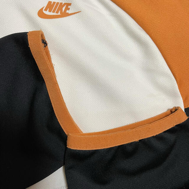 NIKE(ナイキ)のNIKE fit スポーツ/アウトドアのランニング(ウェア)の商品写真