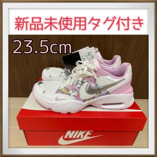 NIKE(スニーカー)のフリマアイテム一覧 NIKE(スニーカー)のフリマアイテム一覧