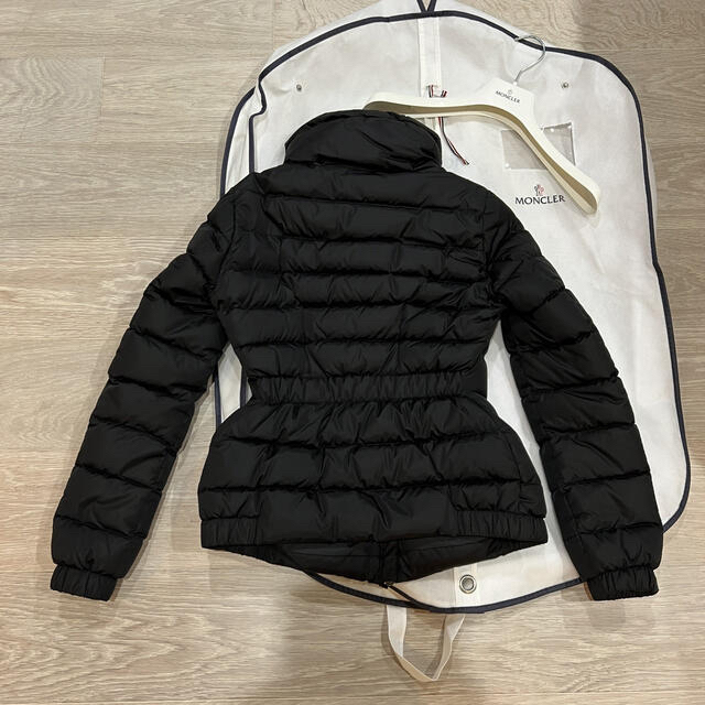MONCLER - モンクレール ショートダウン レディースの通販 by MONCLER - モンクレール ショートダウン レディースの通販 by