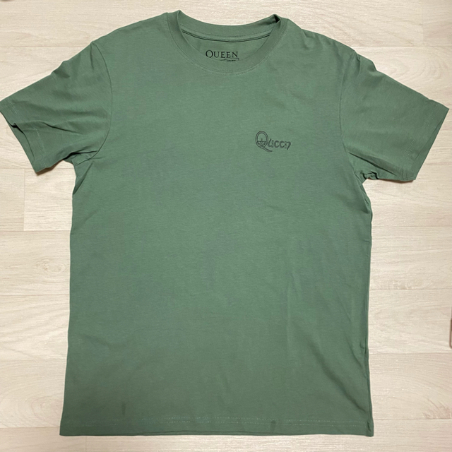 GU(ジーユー)の【QUEEN】GU グラフィックTシャツ 2枚セット③ メンズのトップス(Tシャツ/カットソー(半袖/袖なし))の商品写真