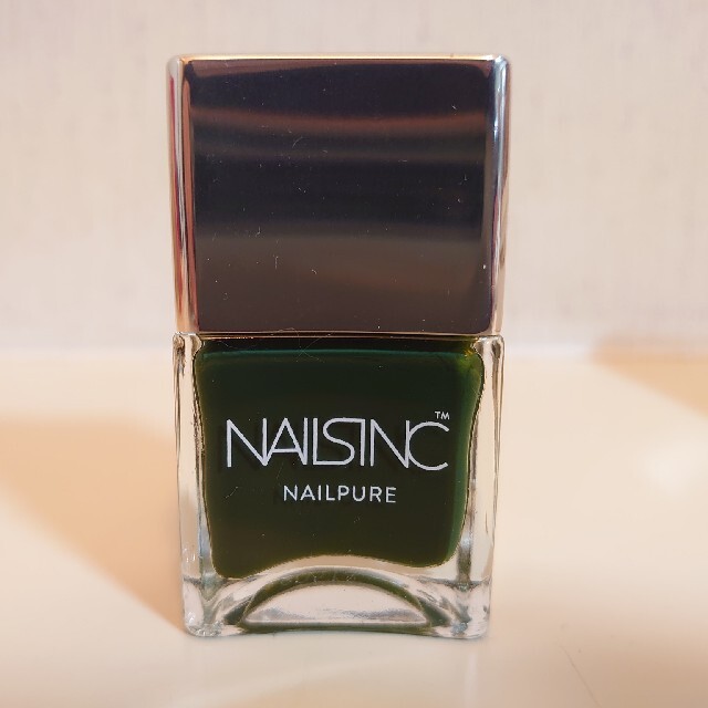 SUQQU(スック)のSUQQU　NAILSINCネイルポリッシュ3本セット コスメ/美容のネイル(マニキュア)の商品写真