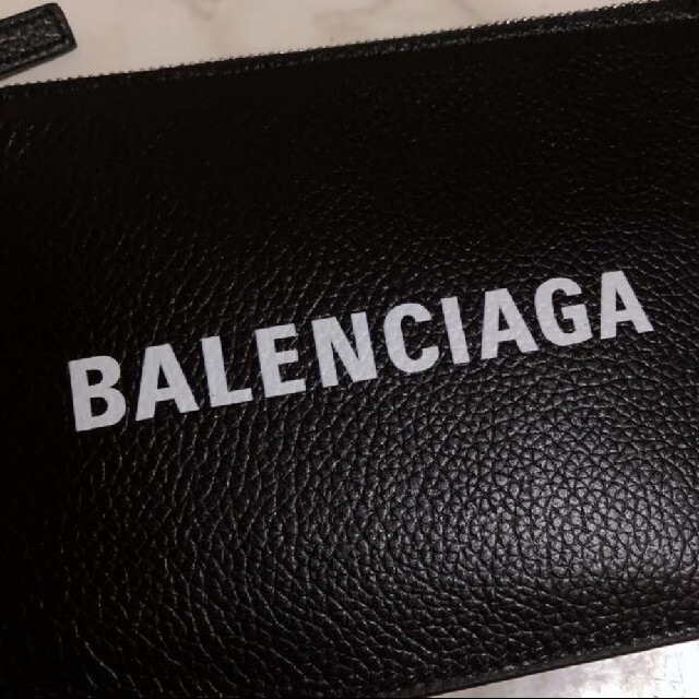 Balenciaga(バレンシアガ)のバレンシアガ　ネックストラップ　財布　小銭入れ メンズのファッション小物(コインケース/小銭入れ)の商品写真