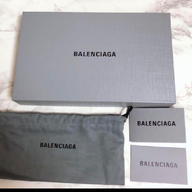 Balenciaga(バレンシアガ)のバレンシアガ　ネックストラップ　財布　小銭入れ メンズのファッション小物(コインケース/小銭入れ)の商品写真