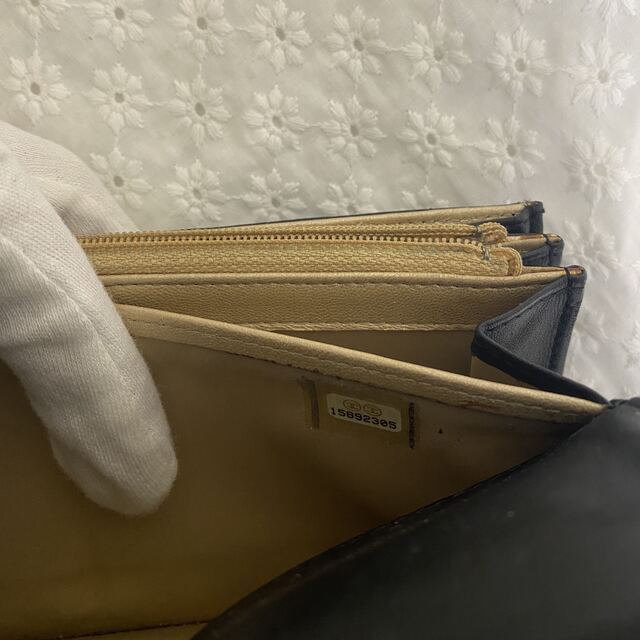 シャネル カメリア マトラッセ長財布 - 財布