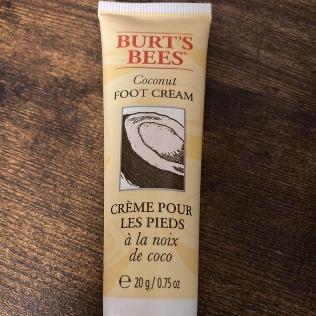 BURT'S BEES(バーツビーズ)のBURT'S BEES フットクリーム コスメ/美容のボディケア(フットケア)の商品写真