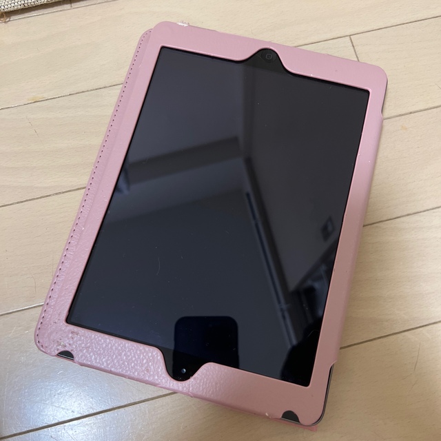 iPad(アイパッド)のiPad Air wifiモデル　16GB スマホ/家電/カメラのPC/タブレット(タブレット)の商品写真