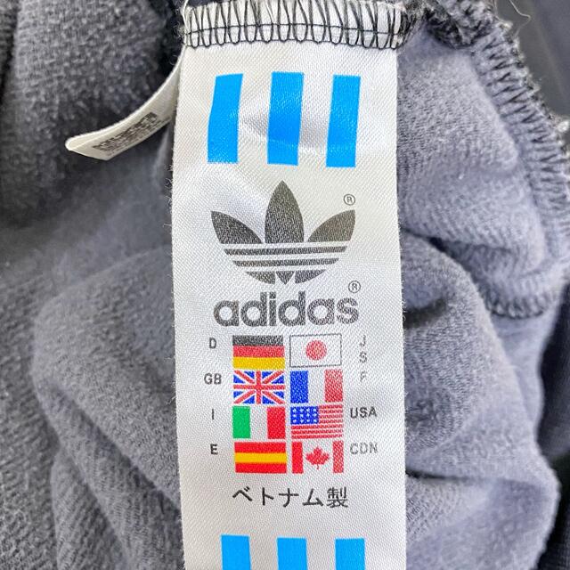 adidasトラックジャケット　希少カラー　万国旗タグ