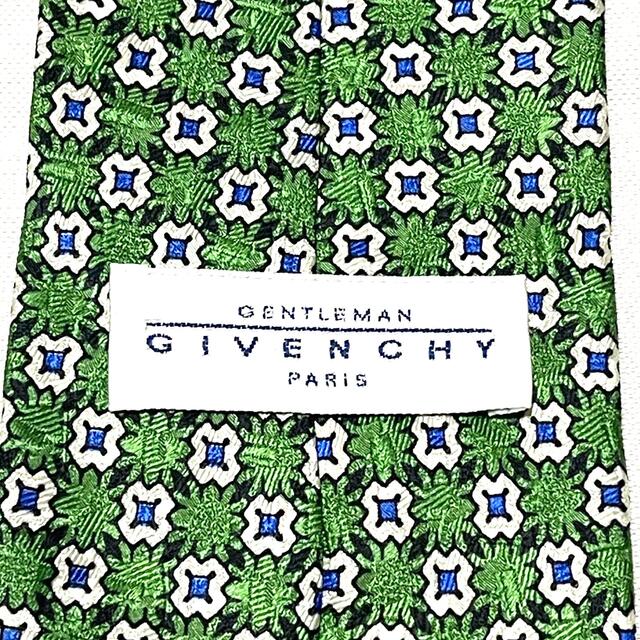 GIVENCHY(ジバンシィ)の【美品】ジバンシー ネクタイ シルク 総柄 グリーン 緑 イタリア製 メンズのファッション小物(ネクタイ)の商品写真