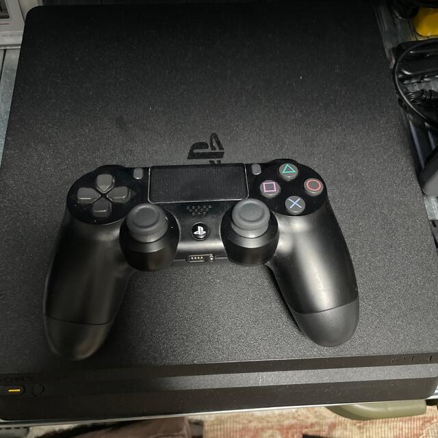 PlayStation4(プレイステーション4)のPlayStation4 500GB エンタメ/ホビーのゲームソフト/ゲーム機本体(家庭用ゲーム機本体)の商品写真