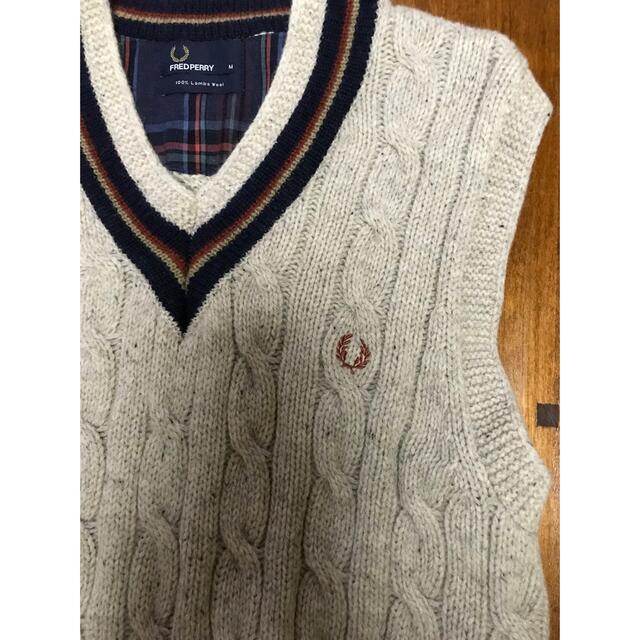 FRED PERRY(フレッドペリー)の☆フレッドペリー のベスト メンズのトップス(ベスト)の商品写真