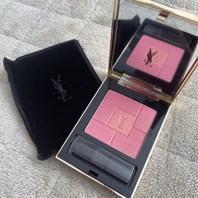 Yves Saint Laurent Beaute(イヴサンローランボーテ)のYSL  チーク　 コスメ/美容のベースメイク/化粧品(チーク)の商品写真