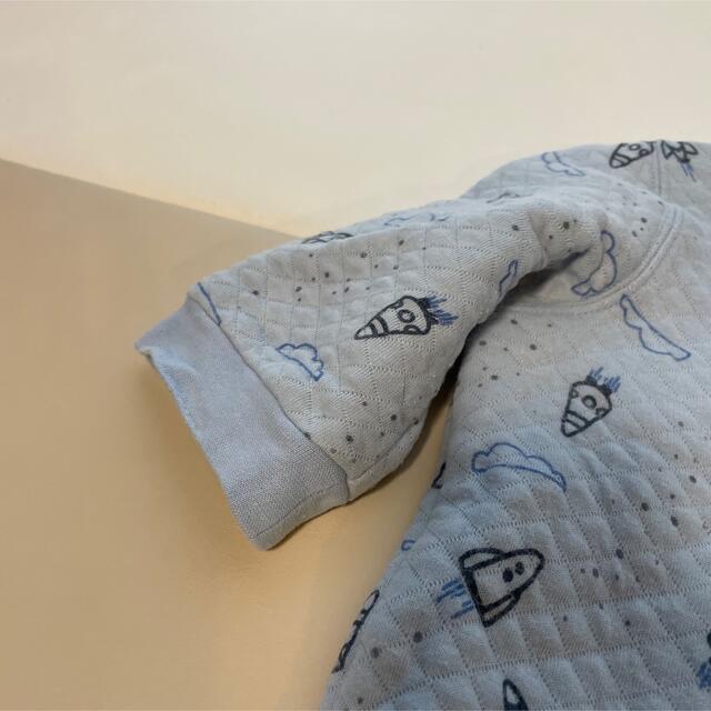 UNIQLO(ユニクロ)のUNIQLO キルティングロンパース　70 キッズ/ベビー/マタニティのベビー服(~85cm)(ロンパース)の商品写真