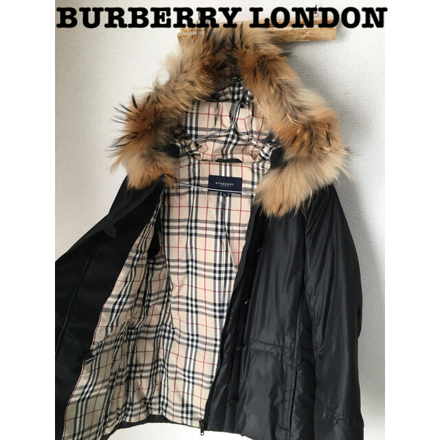 BURBERRY(バーバリー)のBURBERRY LONDON リアルファー　ノバチェック　ダウンコート レディースのジャケット/アウター(ダウンジャケット)の商品写真