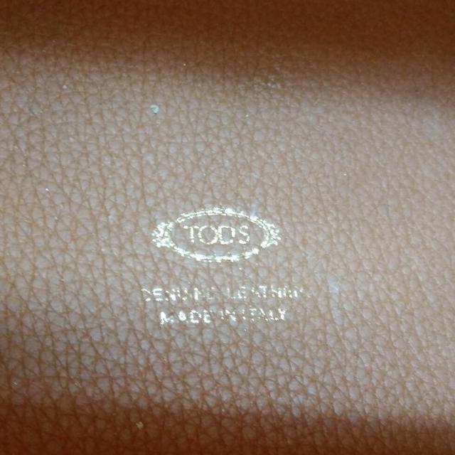 TOD'S(トッズ)のトッズ ショルダーバッグ - ブラウン レディースのバッグ(ショルダーバッグ)の商品写真