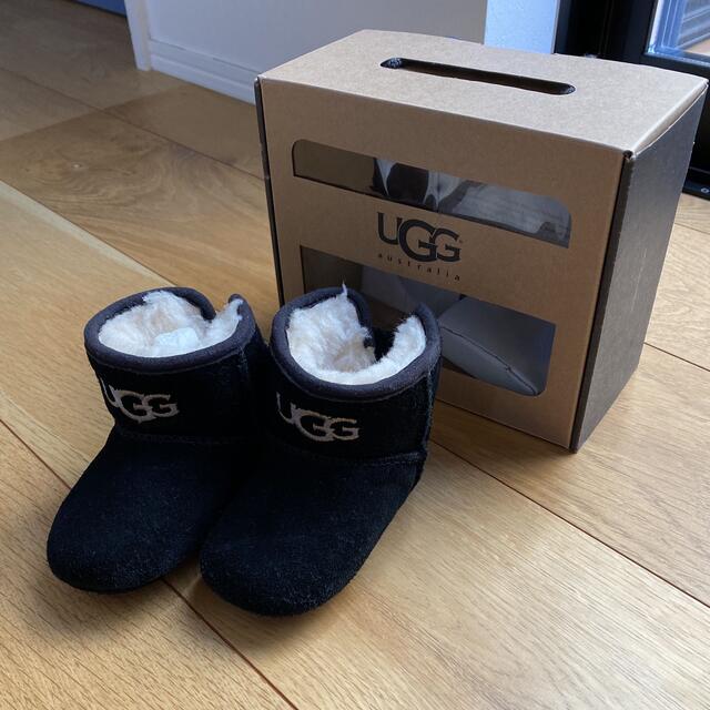 UGG(アグ)のUGG ベビーブーツ キッズ/ベビー/マタニティのベビー靴/シューズ(~14cm)(ブーツ)の商品写真