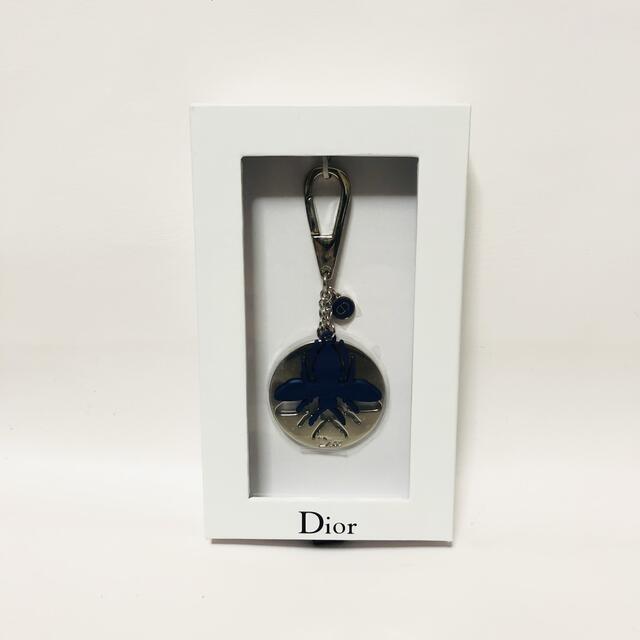 Dior(ディオール)の未使用 ディオール 蜂モチーフ ネイビー キーホルダー レディースのファッション小物(キーホルダー)の商品写真