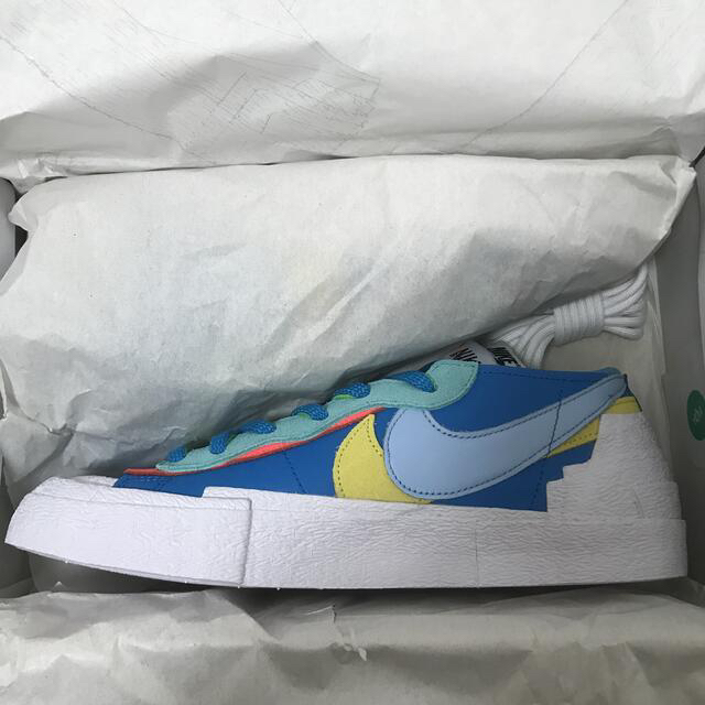 sacai(サカイ)のsacai × KAWS × Nike Blazer Low Blue US9  メンズの靴/シューズ(スニーカー)の商品写真