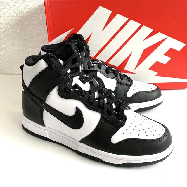 新品 NIKE ウィメンズ DUNK HIGH パンダ 白黒 24.5cm 【国内在庫】 NIKE DUNK ナイキ パンダ 白黒 24.5cm HIGH スニーカー