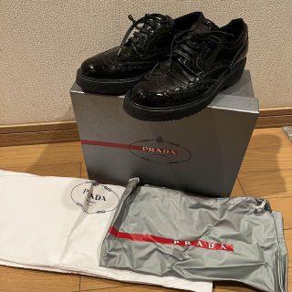 プラダ(PRADA)のプラダ　ウイングチップシューズ(ローファー/革靴)