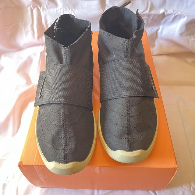 FEAR OF GOD(フィアオブゴッド)のNIKE AIR/FEAR OF GOD MOC 25.5cm メンズの靴/シューズ(スニーカー)の商品写真