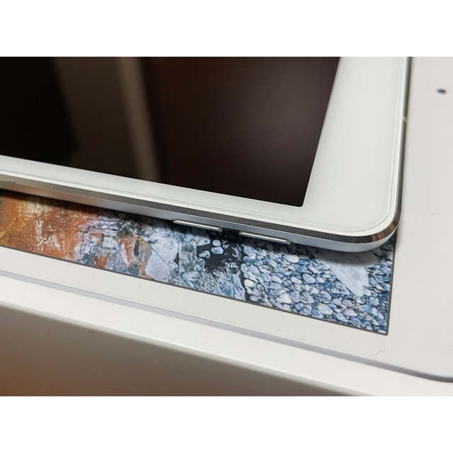 iPad(アイパッド)のiPad Pro WiFi＋Cellular(10.5インチ) シルバー スマホ/家電/カメラのPC/タブレット(タブレット)の商品写真