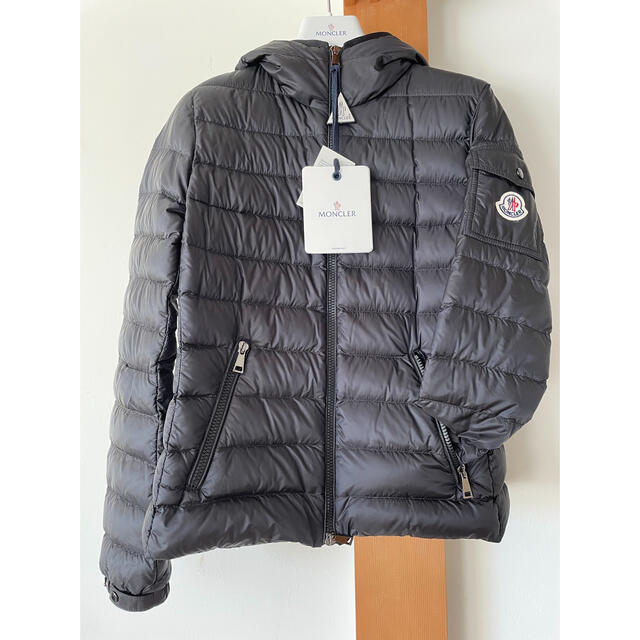 MONCLER(モンクレール)の新品モンクレール♡Blesサイズ2 レディースのジャケット/アウター(ダウンジャケット)の商品写真