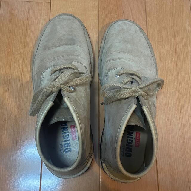 Supreme(シュプリーム)の27cm Supreme clarks Nubuck Desert chukka メンズの靴/シューズ(ブーツ)の商品写真