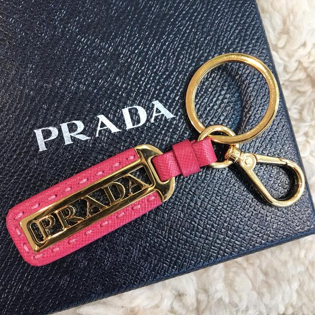 美品 Prada プラダ サフィアーノ ロゴ キーホルダー キーリング