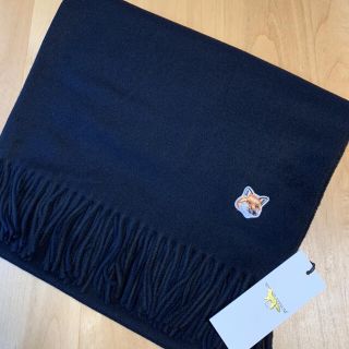 メゾンキツネ(MAISON KITSUNE')のMaison Kitsune メゾンキツネ FOX ロゴ マフラー ブラック(マフラー/ショール)