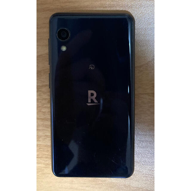 Rakuten(ラクテン)のrakuten mini ブラック スマホ/家電/カメラのスマートフォン/携帯電話(スマートフォン本体)の商品写真