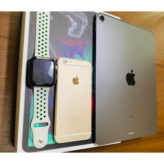 Apple(アップル)のApple純正まとめて（iPad Pro,iPhone,AppleWatch ） スマホ/家電/カメラのPC/タブレット(PC周辺機器)の商品写真