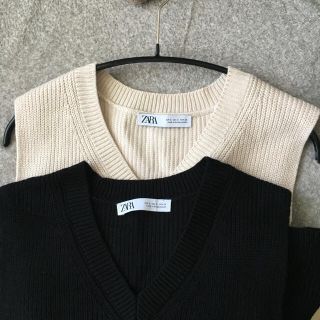 ザラ(ZARA)の【専用】ZARA ニットベスト2着 Sサイズ(ベスト/ジレ)