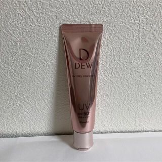 デュウ(DEW)のDEW UVデイエッセンス 日中用UV美容液(日焼け止め/サンオイル)