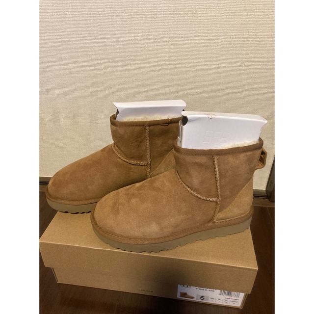 patagonia(パタゴニア)の美品 Patagnia レトロXボマージャケット＋UGGブーツ キッズ/ベビー/マタニティのキッズ服女の子用(90cm~)(ジャケット/上着)の商品写真