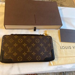 ルイヴィトン(LOUIS VUITTON)のlouis vuitton オーガナイザー　長財布　！！！！限定値下げ！！！！(長財布)