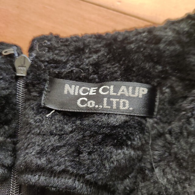 NICE CLAUP(ナイスクラップ)のナイスクリップ　NICE CLAUP  黒ワンピース レディースのワンピース(ひざ丈ワンピース)の商品写真