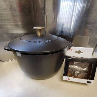 ストウブ アニマルの通販 75点 | STAUBを買うならラクマ