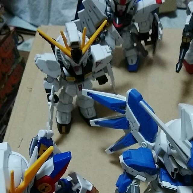 BANDAI(バンダイ)のSDガンダムBB戦士4機セット エンタメ/ホビーのおもちゃ/ぬいぐるみ(プラモデル)の商品写真