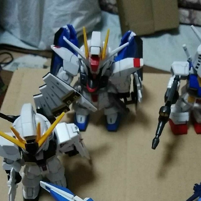 BANDAI(バンダイ)のSDガンダムBB戦士4機セット エンタメ/ホビーのおもちゃ/ぬいぐるみ(プラモデル)の商品写真