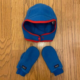 パタゴニア(patagonia)のPatagonia ベビーM　フリースキャップ&ミトン　セット(帽子)