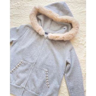 イング(INGNI)の最終SALE✦︎イング✦︎パール&ビジュー❤︎ジップフードパーカー(パーカー)