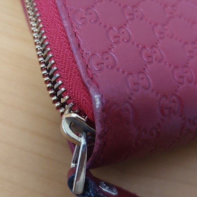 Gucci(グッチ)の【中古】GUCCI　長財布　レディース メンズのファッション小物(長財布)の商品写真