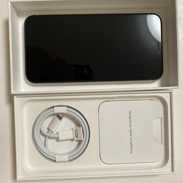 iPhone11 ホワイト 128 GB SIMフリー 1