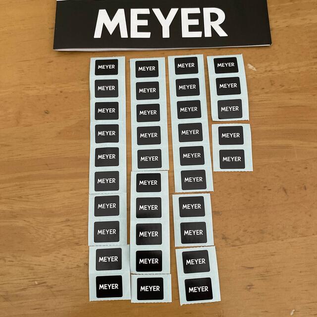 MEYER(マイヤー)のマイヤー　シール　黒　35枚 チケットの優待券/割引券(その他)の商品写真